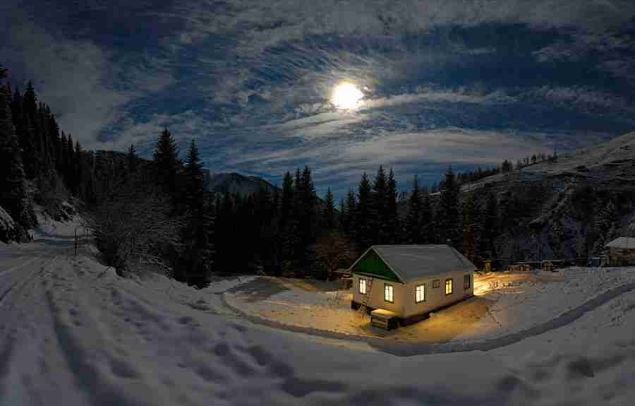 吉林职业技术学院校花邱云欢